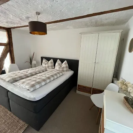 Schillerplatz By Interhome * 巴特皮尔蒙特